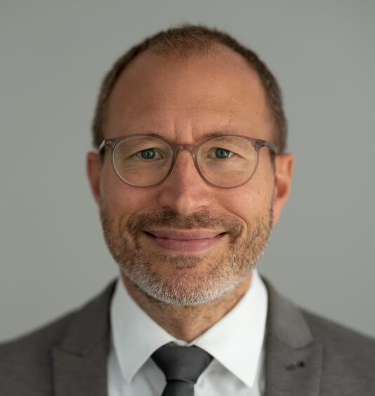Dr. Kristian Horn 